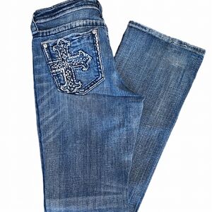 MISS ME Jeans Size 31, Boot Cut, Boot Cut, Cross Design on Rear Pockets